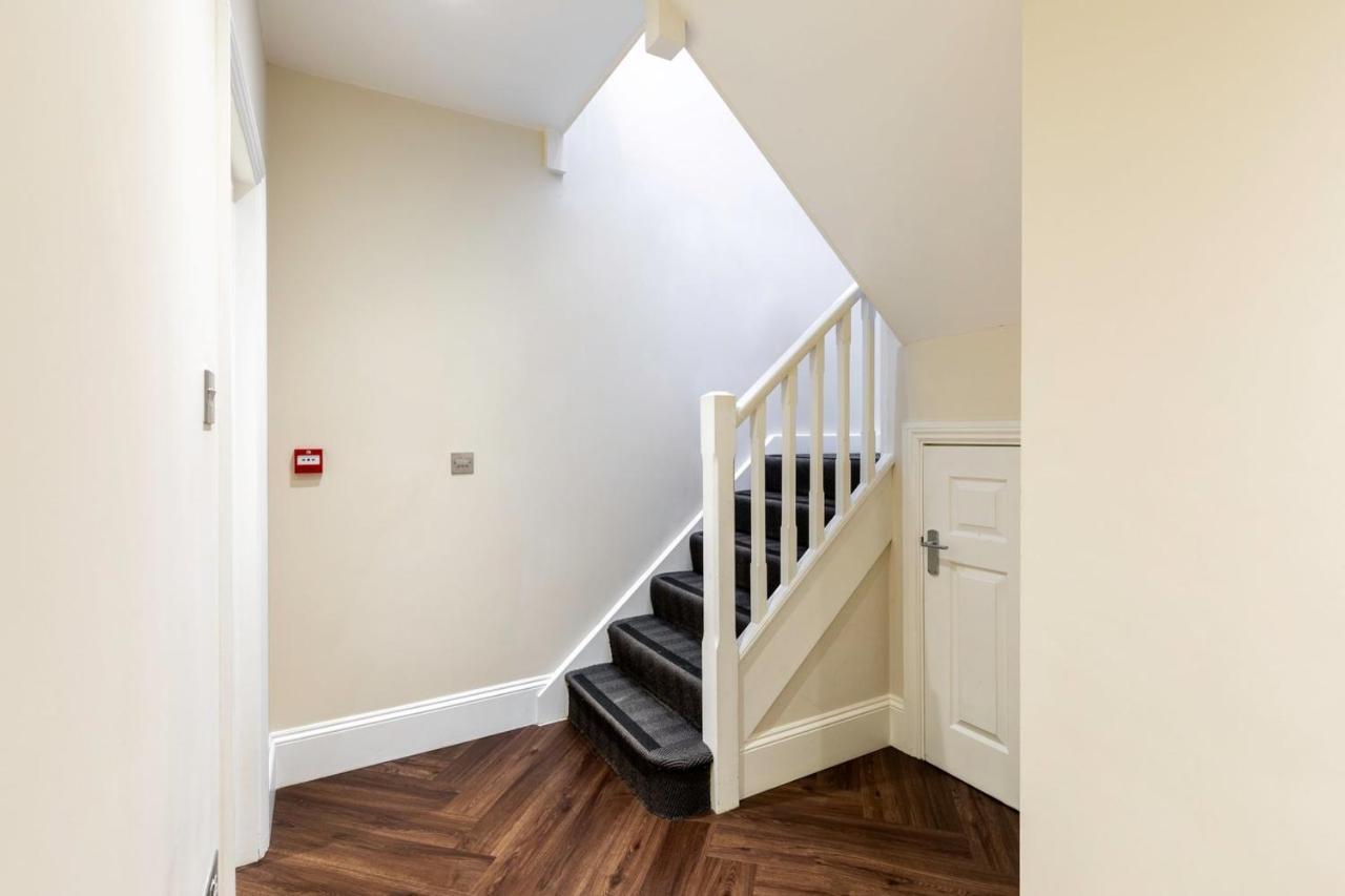 2-Br Apartment For 6 In Covent Garden With Ac Лондон Экстерьер фото