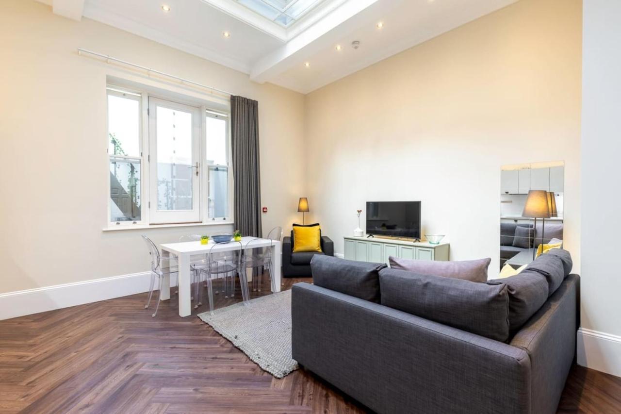 2-Br Apartment For 6 In Covent Garden With Ac Лондон Экстерьер фото